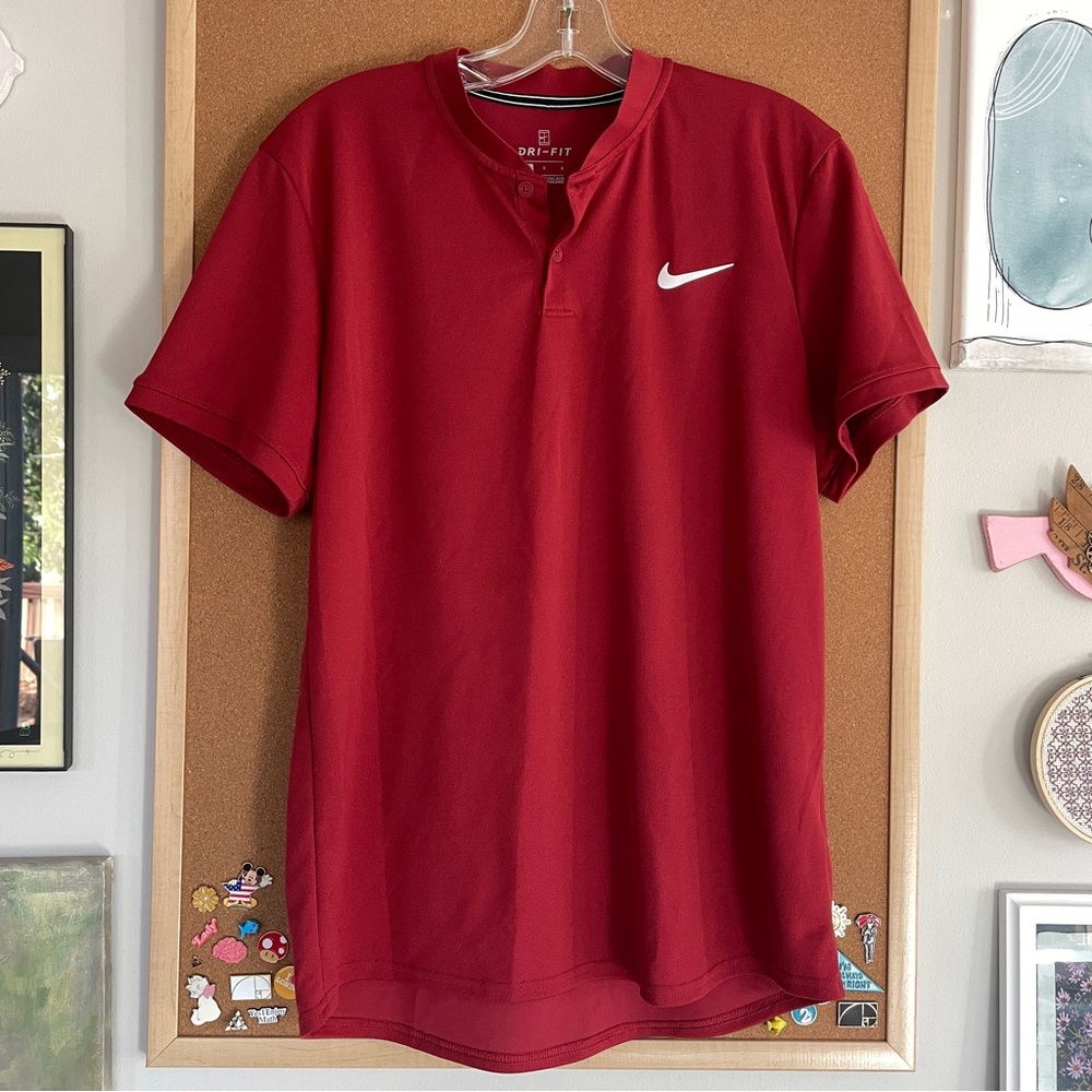 Nike Men’s Dri-FIT Victory Golf No-Collar Polo in Red Size Large